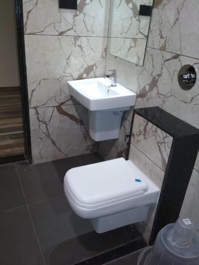 מלון Kulurkudrū Laxman Residency Mangalore מראה חיצוני תמונה